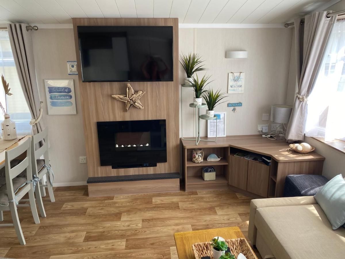 Cosy, Coastal Themed Holiday Home, Rockley Park, Poole, Dorset Eksteriør bilde