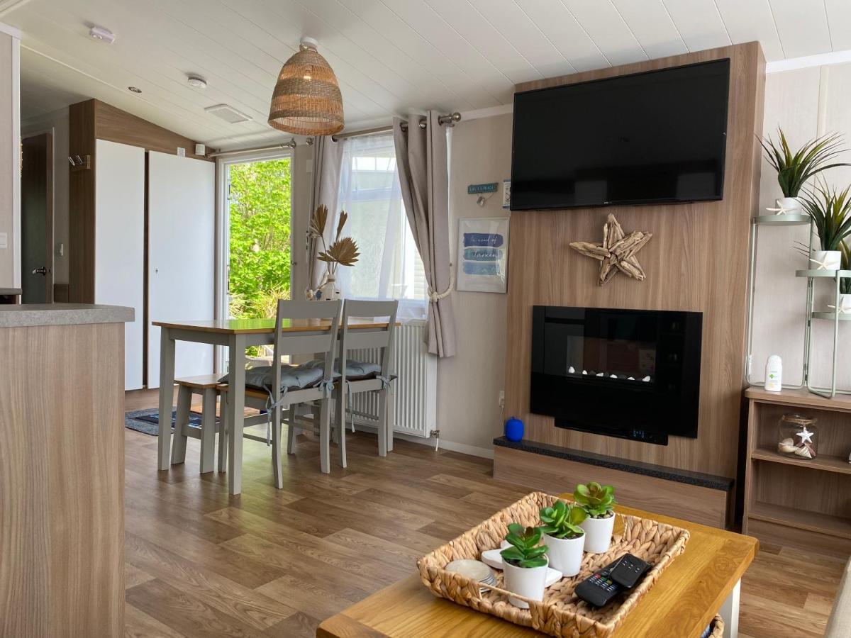 Cosy, Coastal Themed Holiday Home, Rockley Park, Poole, Dorset Eksteriør bilde